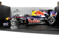 Red Bull Racing Renault RB6 - #5 Sebastian Vettel – Champion du monde 2010