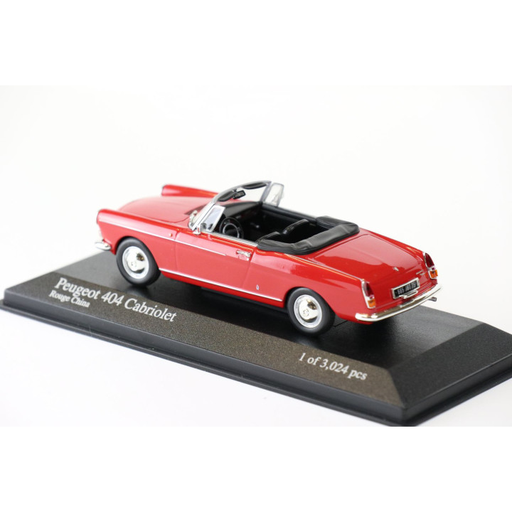 Peugeot 404 1962 cabriolet rouge chine