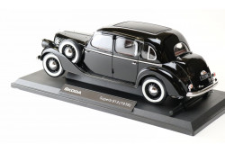 Skoda Superb 913 – 1938 Noire