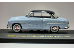 Simca Aronde Grand Large rue de la Paix - 1956